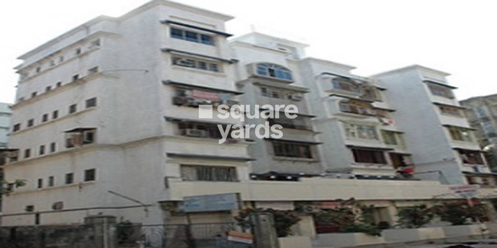 Agarwal Salooni Apartment