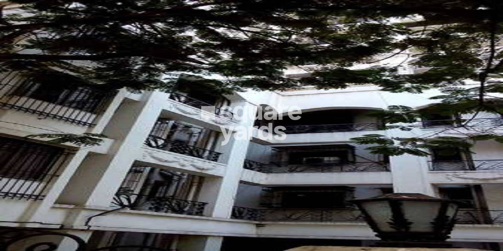 Ahuja Chardham Apartment