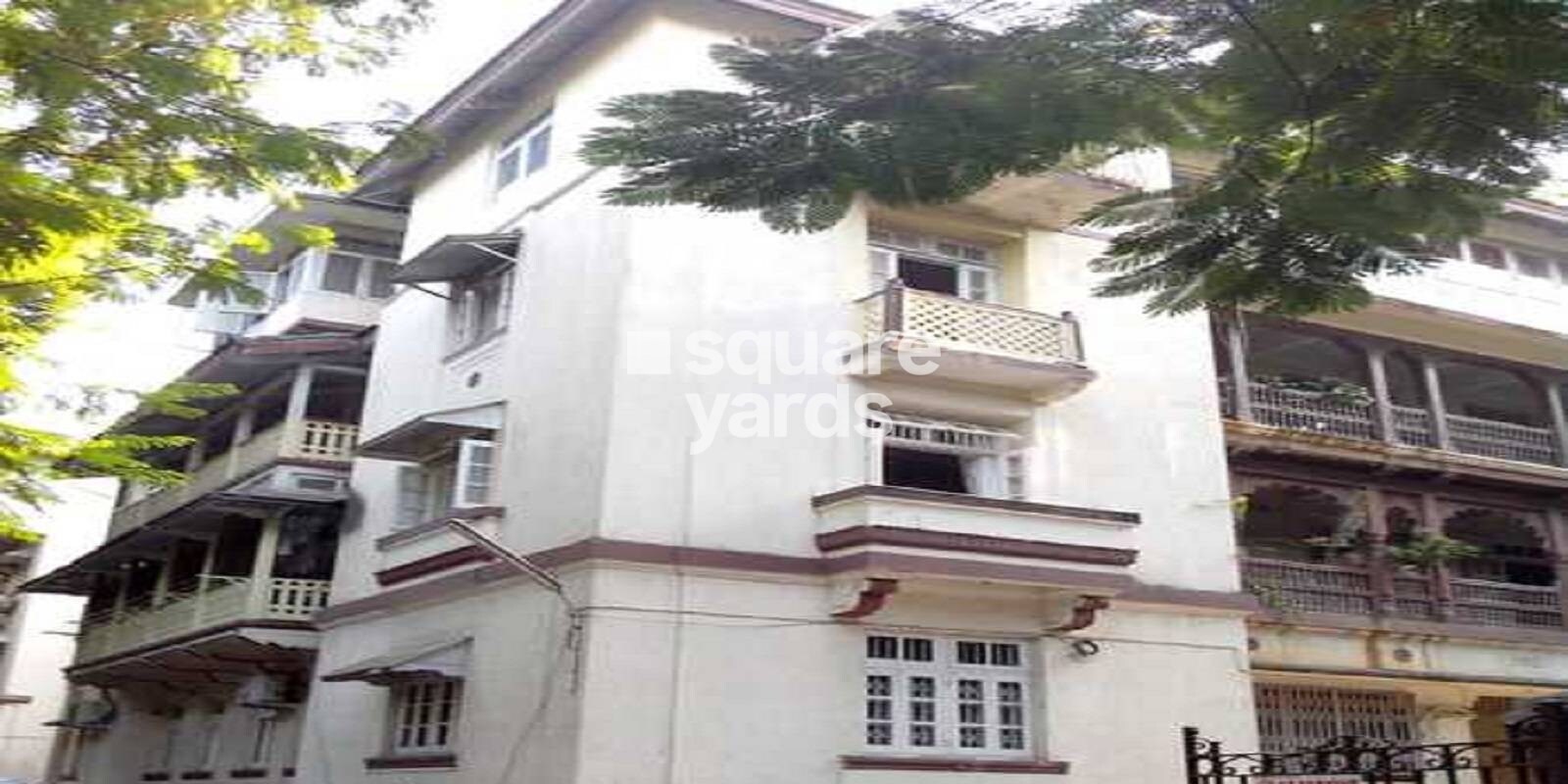 Ahura Apartments