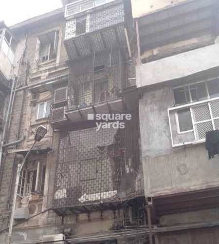 Amrali Mention Apartment Tower View