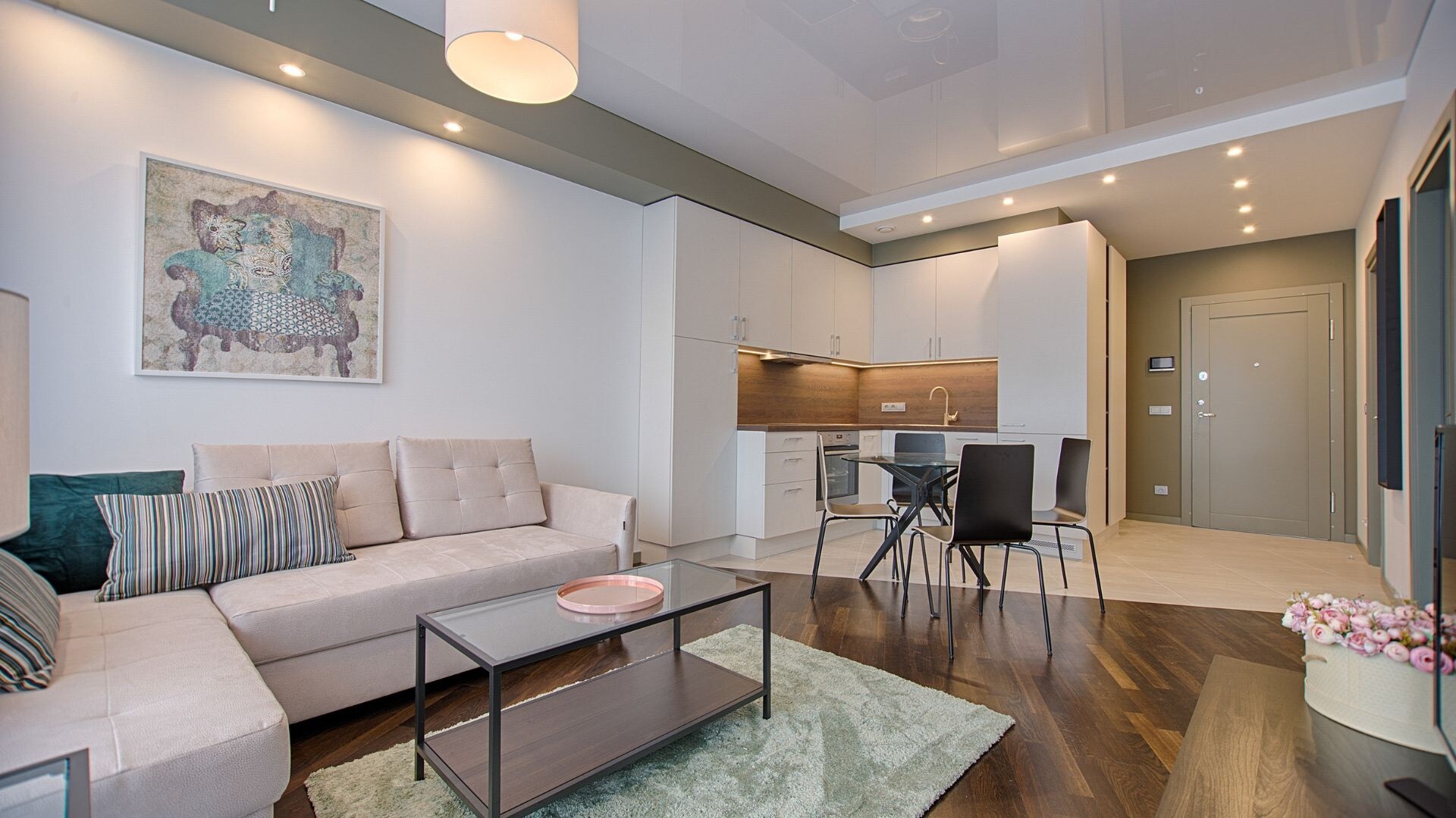 Aplite Sapphire Apartment Interiors 1