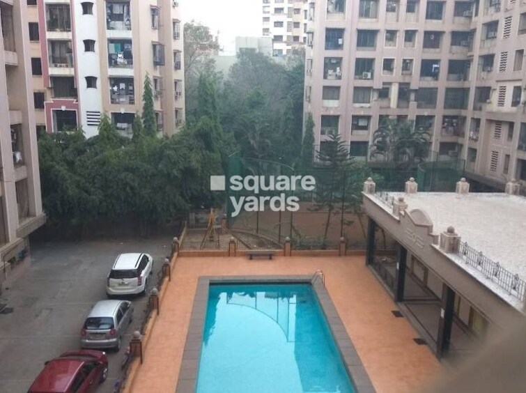 Ashok Vihar CHS Amenities-Features 1