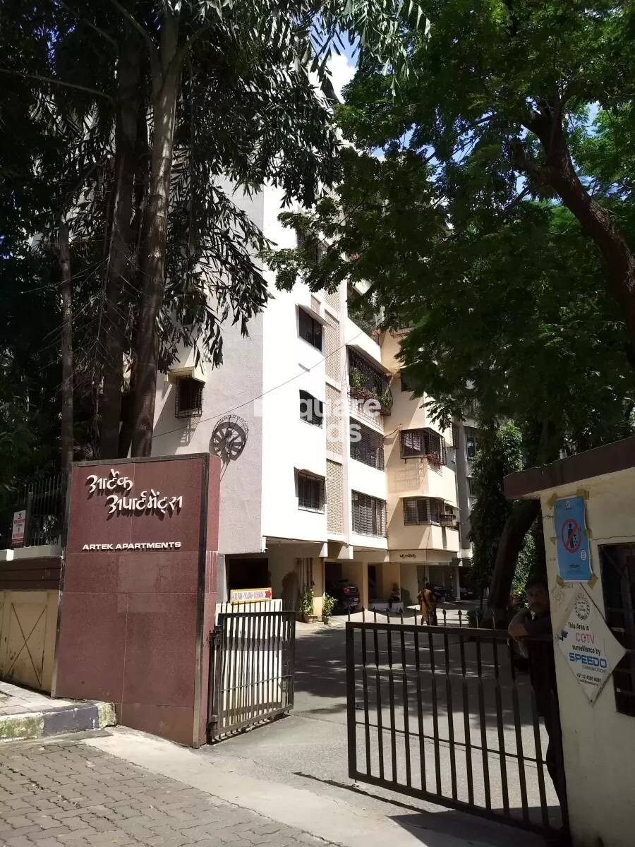 Bali Artek Apartments Entrance View