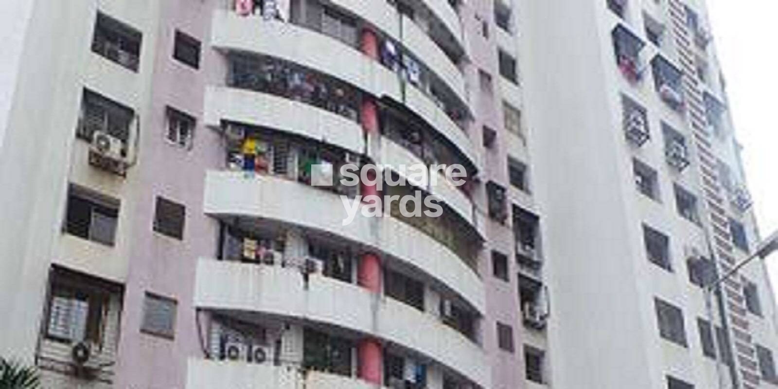 castle-rock-apartment
