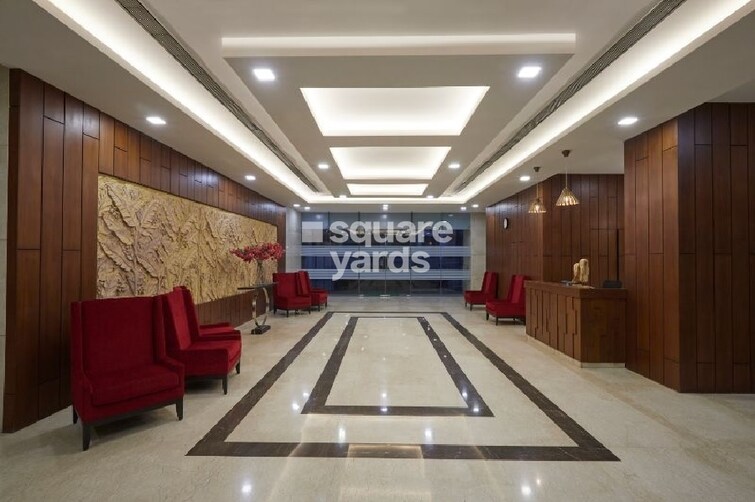 CCI Rivali Park Wintergreen Waiting Lounge