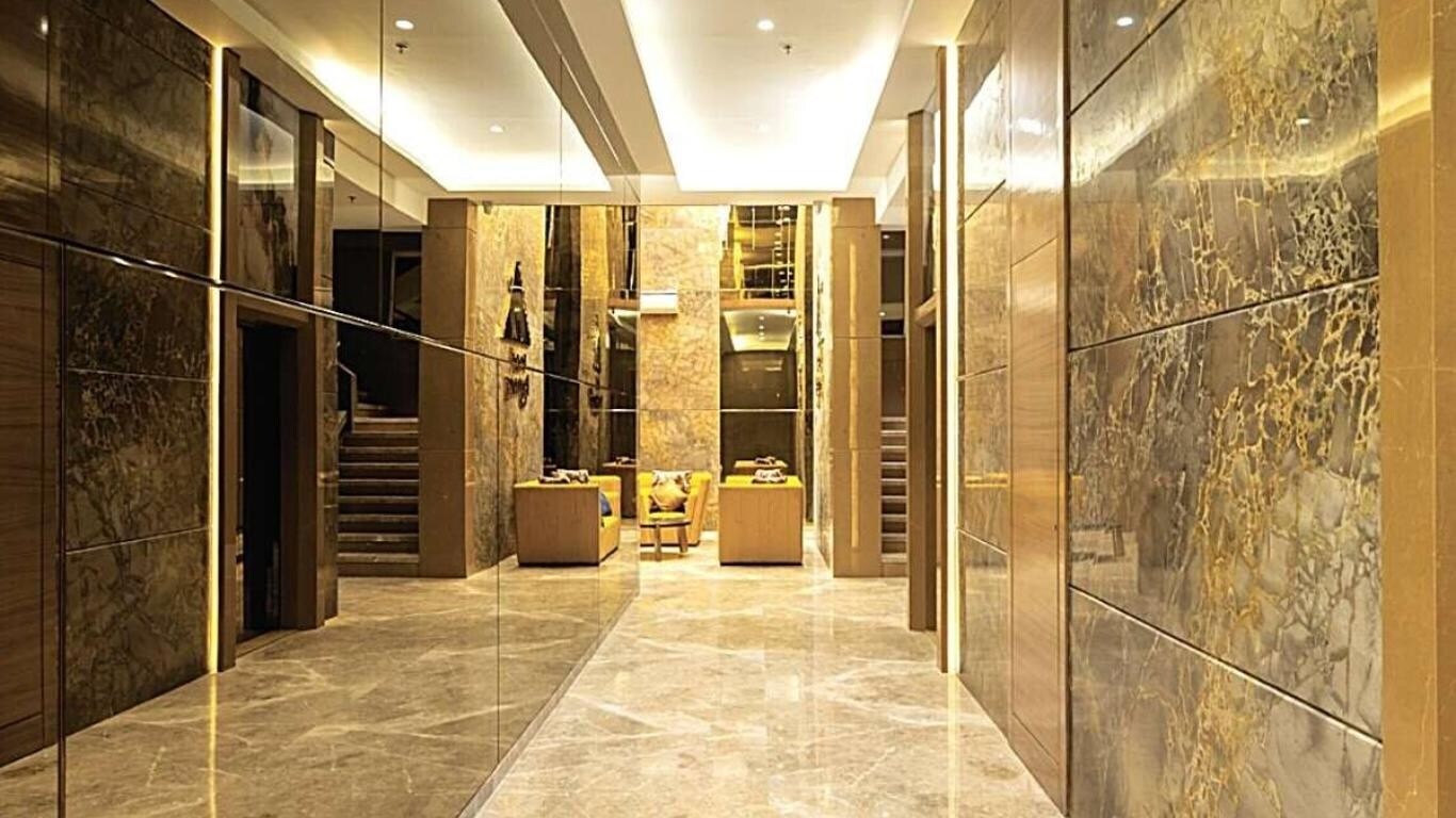 Chandiwala Pearl Orchid