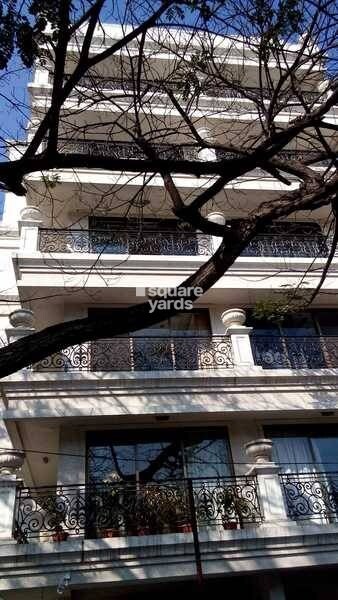 Chandra Hans Apartment Tower View