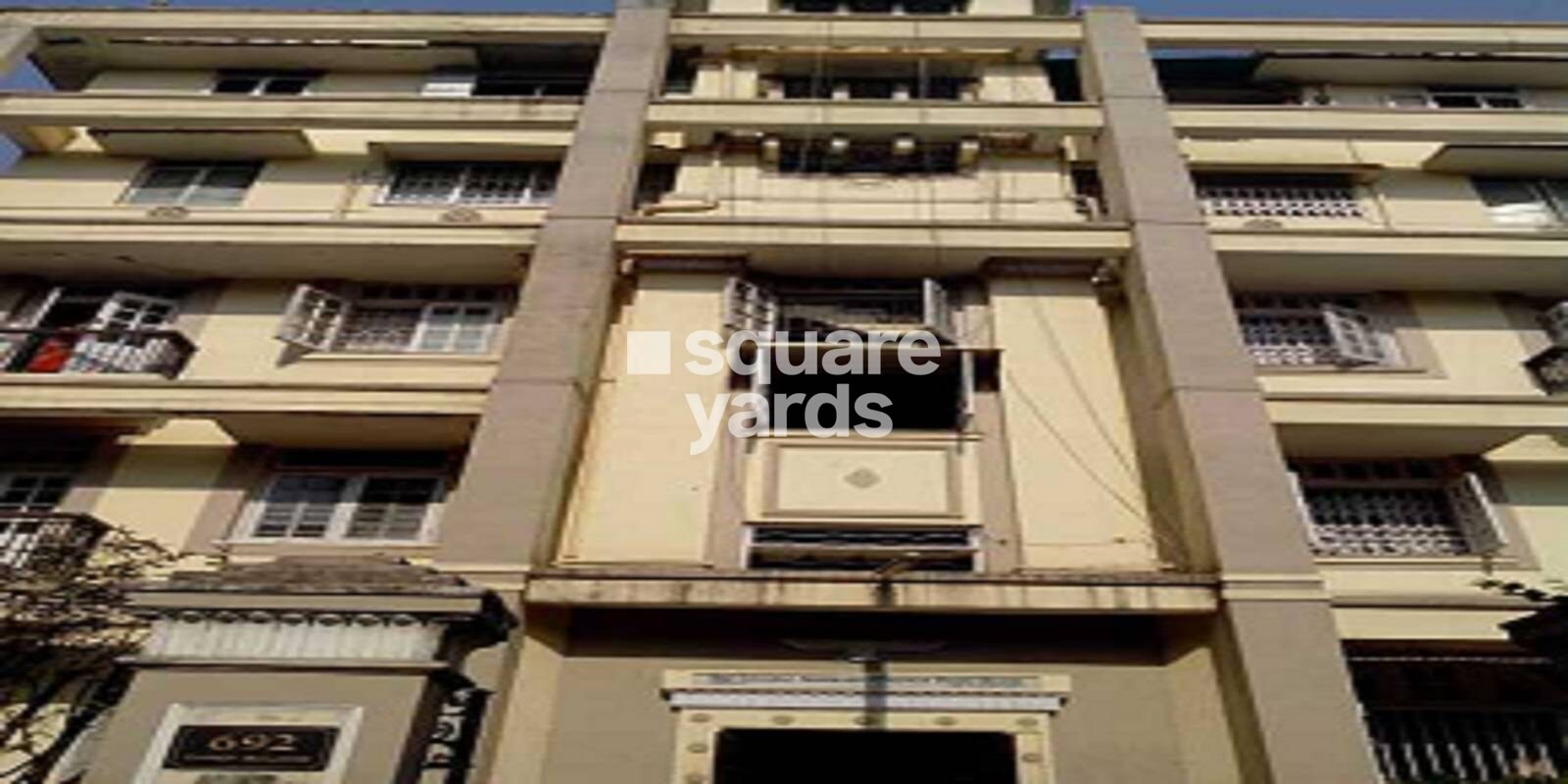 Chinoy Building