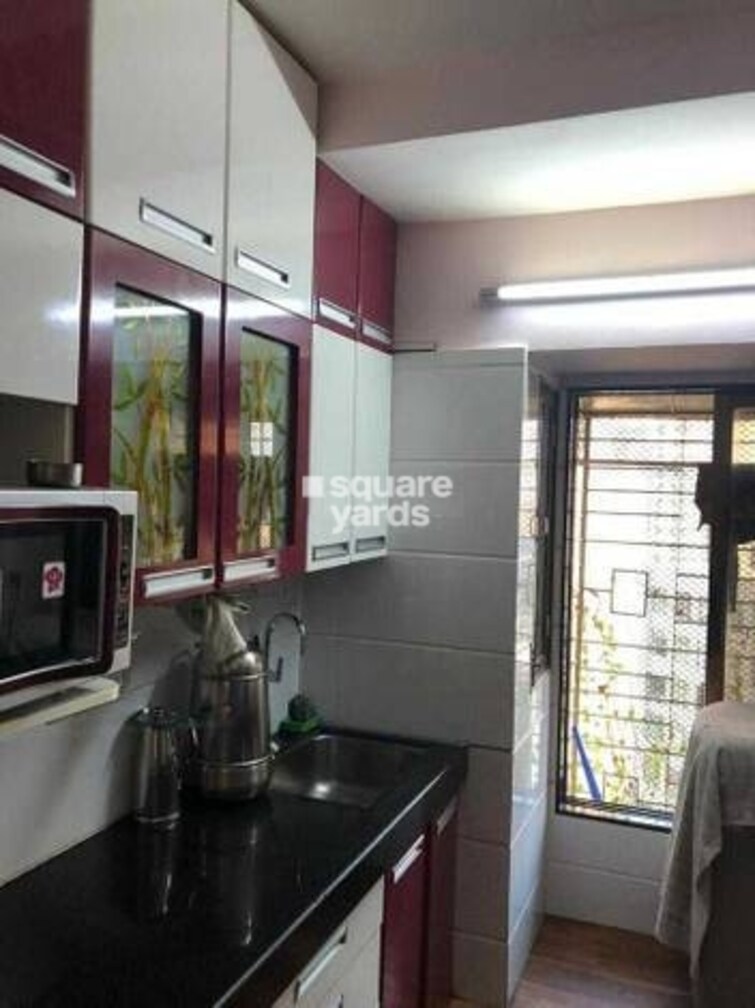 Dheeraj Gaurav Heights Apartment Interiors 3