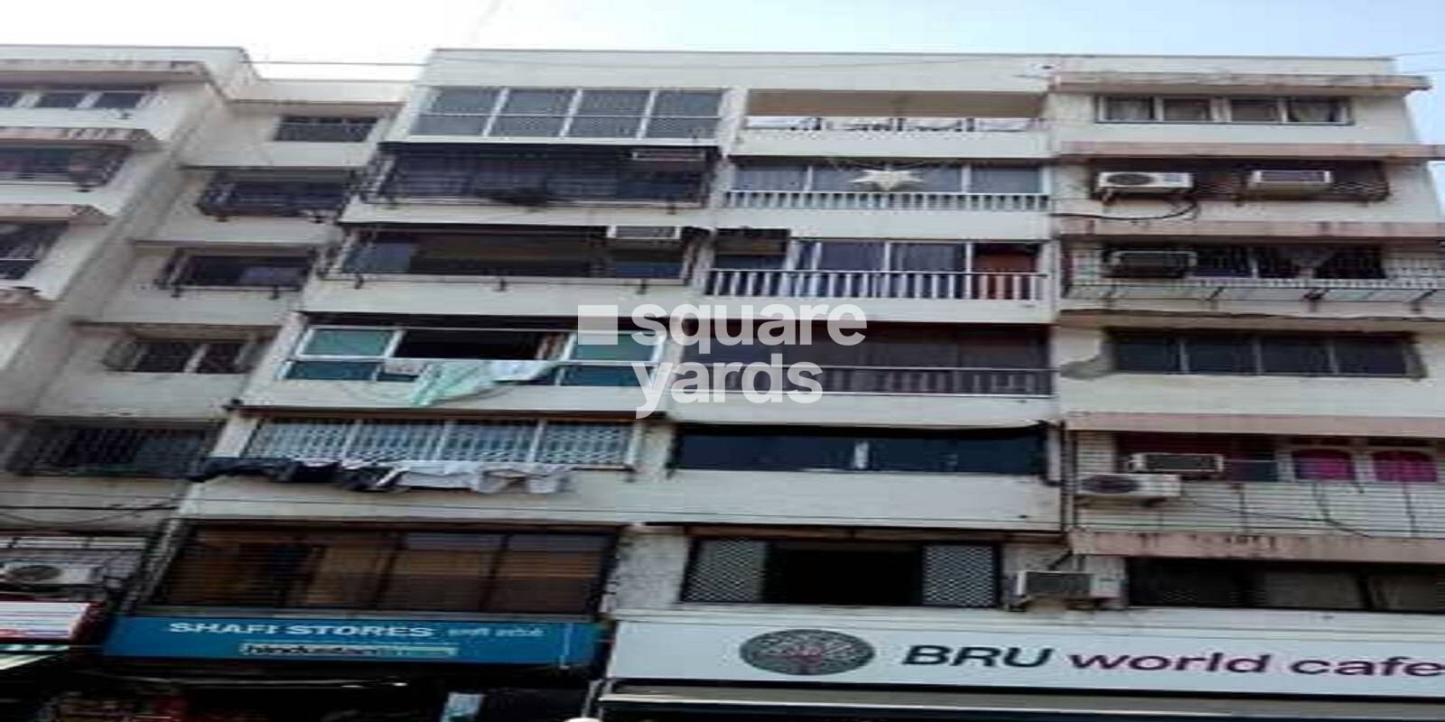 Diamond Arch Apartment