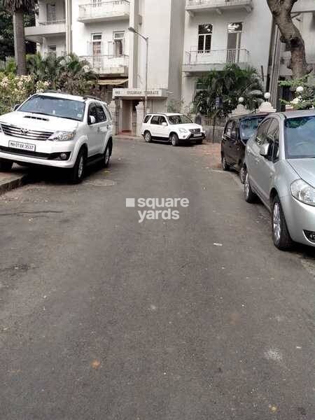Dinabad Apartment Amenities-Features