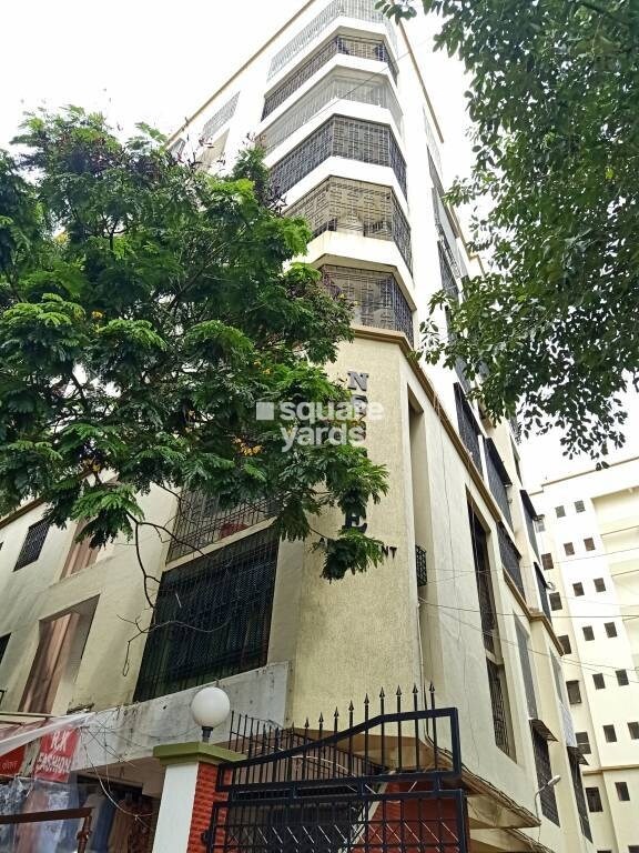 Gemstar Nestle Apartments Tower View 2