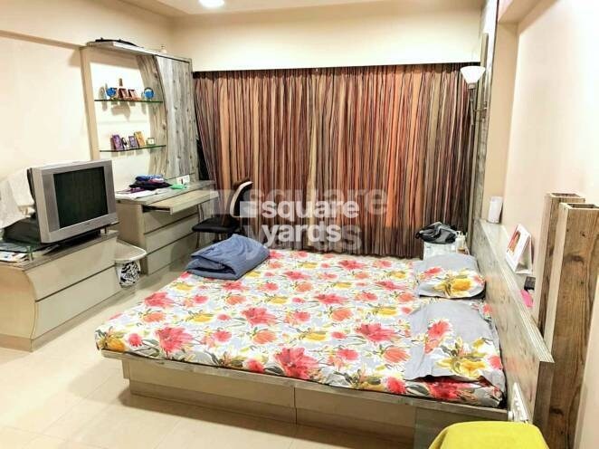Ghatkopar Chitrakut CHS Apartment Interiors