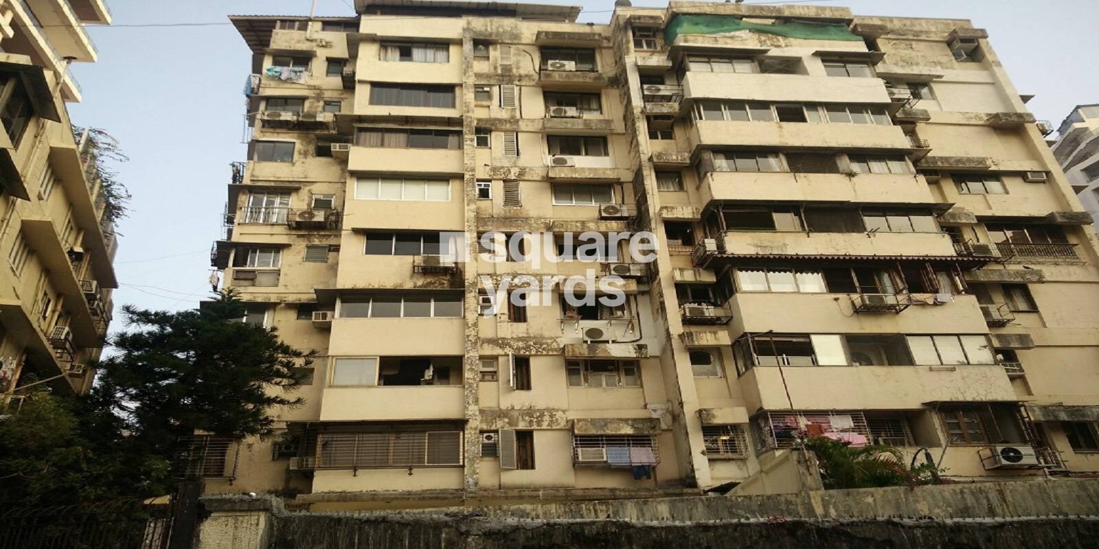 Giriraj Apartments