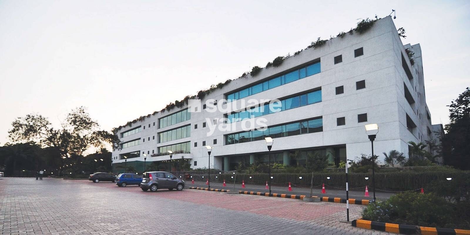Godrej And Boyce Complex residential project in Vikhroli West