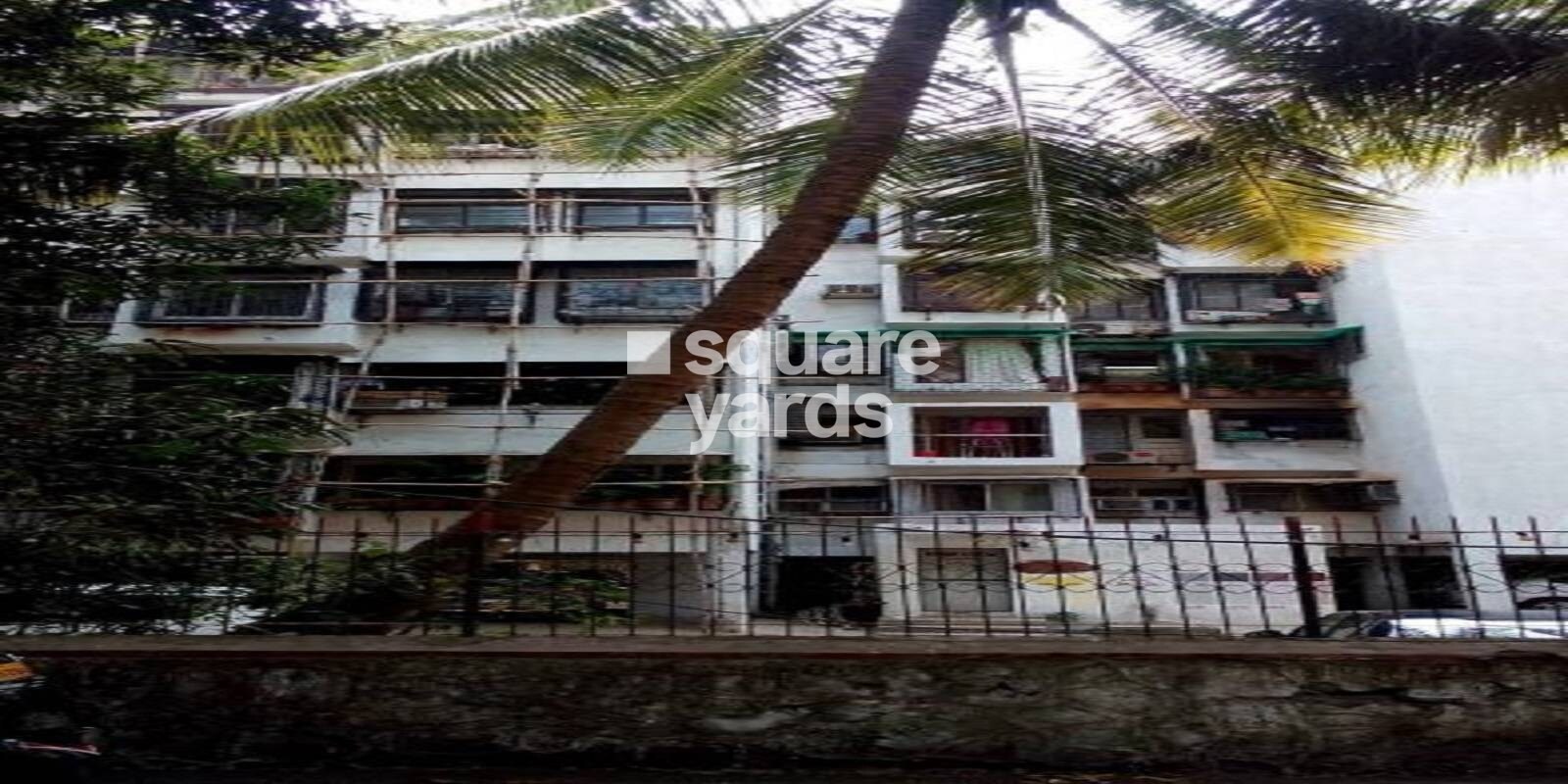 Golds Green Apartment