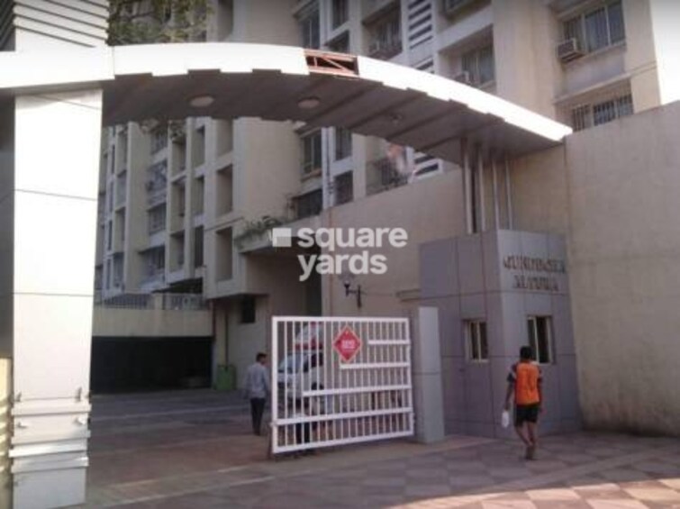 Gundecha Altura Entrance View