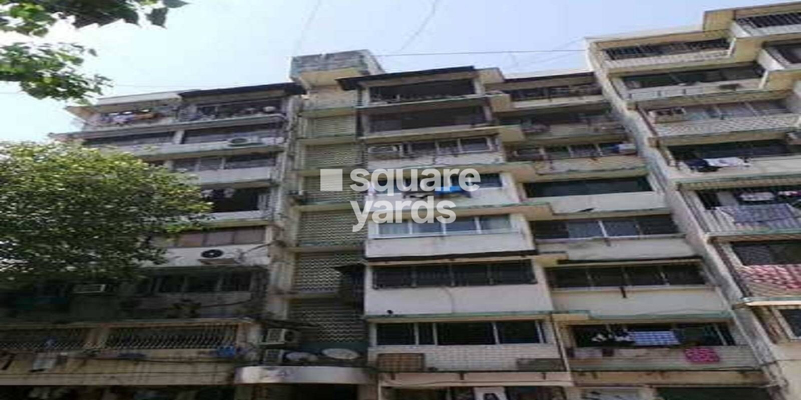 Highland Court Apartment