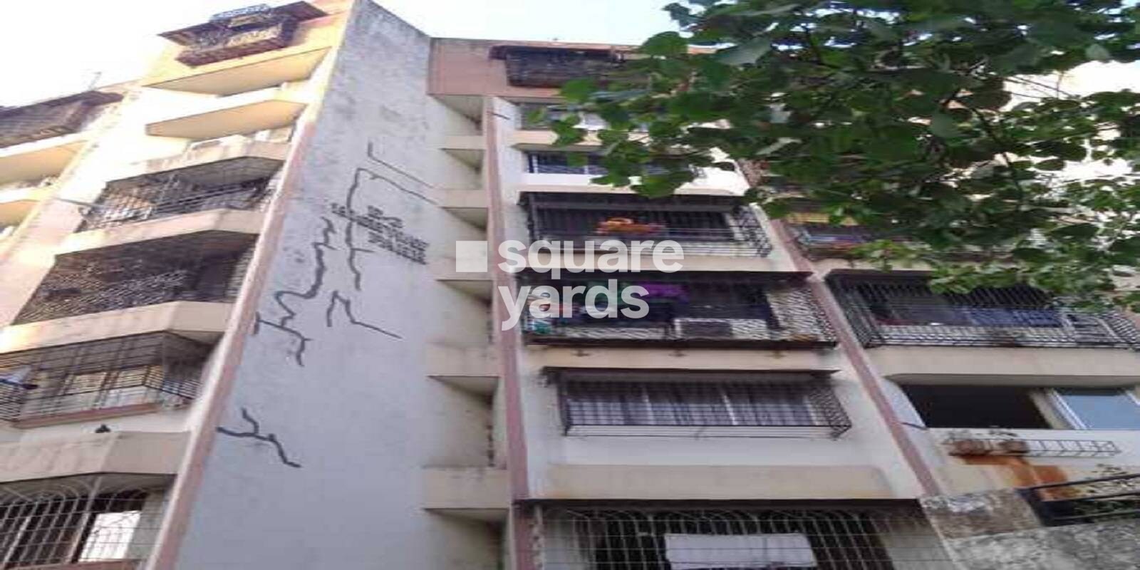 highway-park-apartment