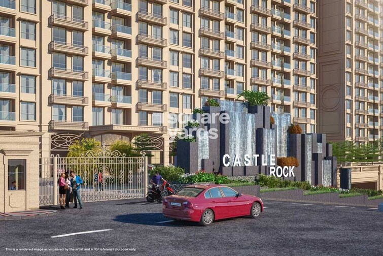 Hiranandani Castle Rock Entrance View