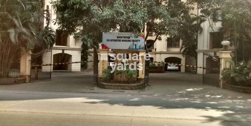 Hiranandani Garden Brentwood Entrance View