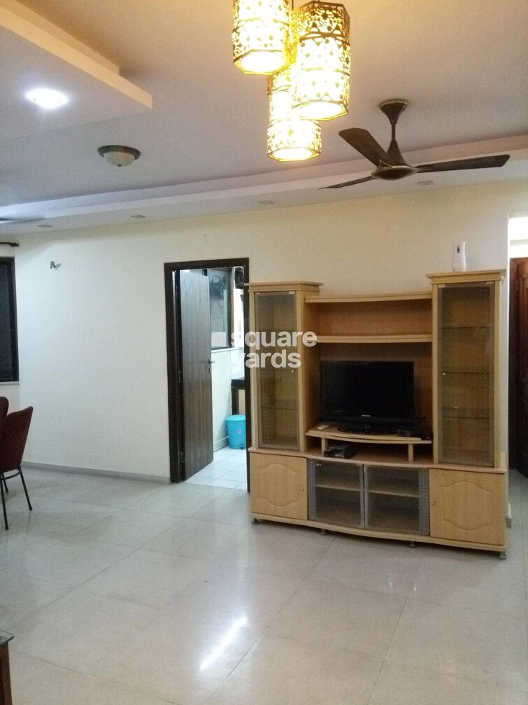 Hiranandani Gardens Eternia Apartment Interiors 3