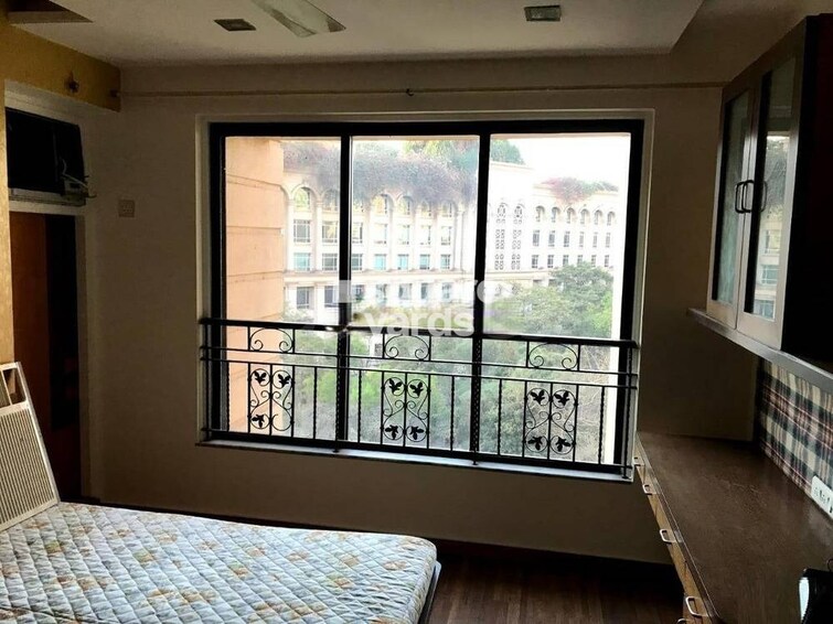 Hiranandani Glen Croft Apartment Interiors 1