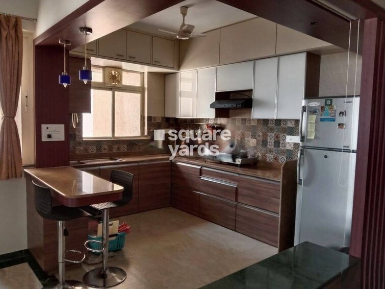 Hiranandani Glen Croft Apartment Interiors 2
