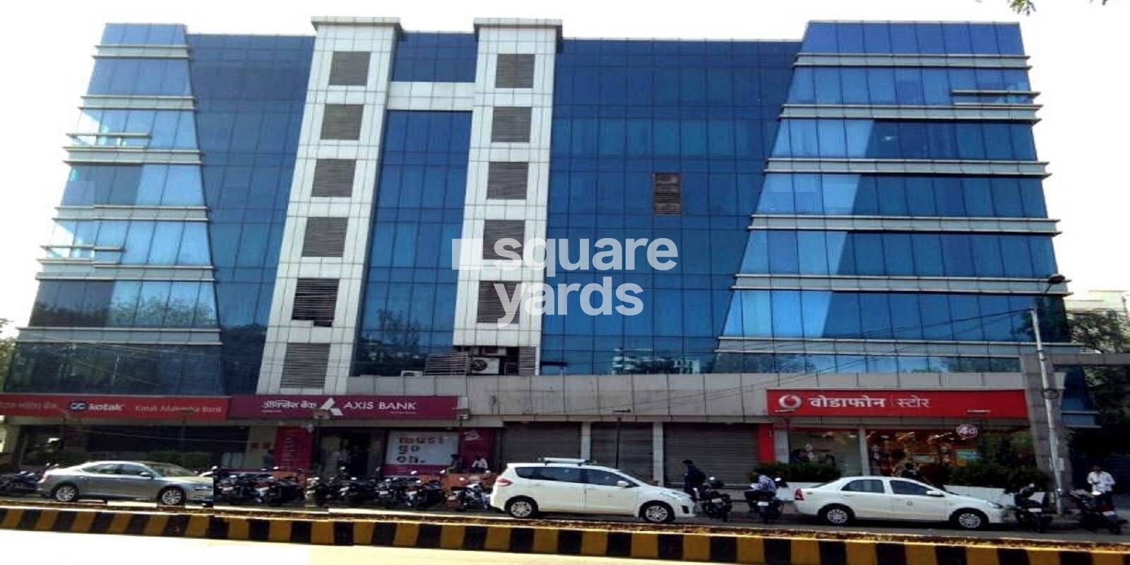hyde-park-andheri