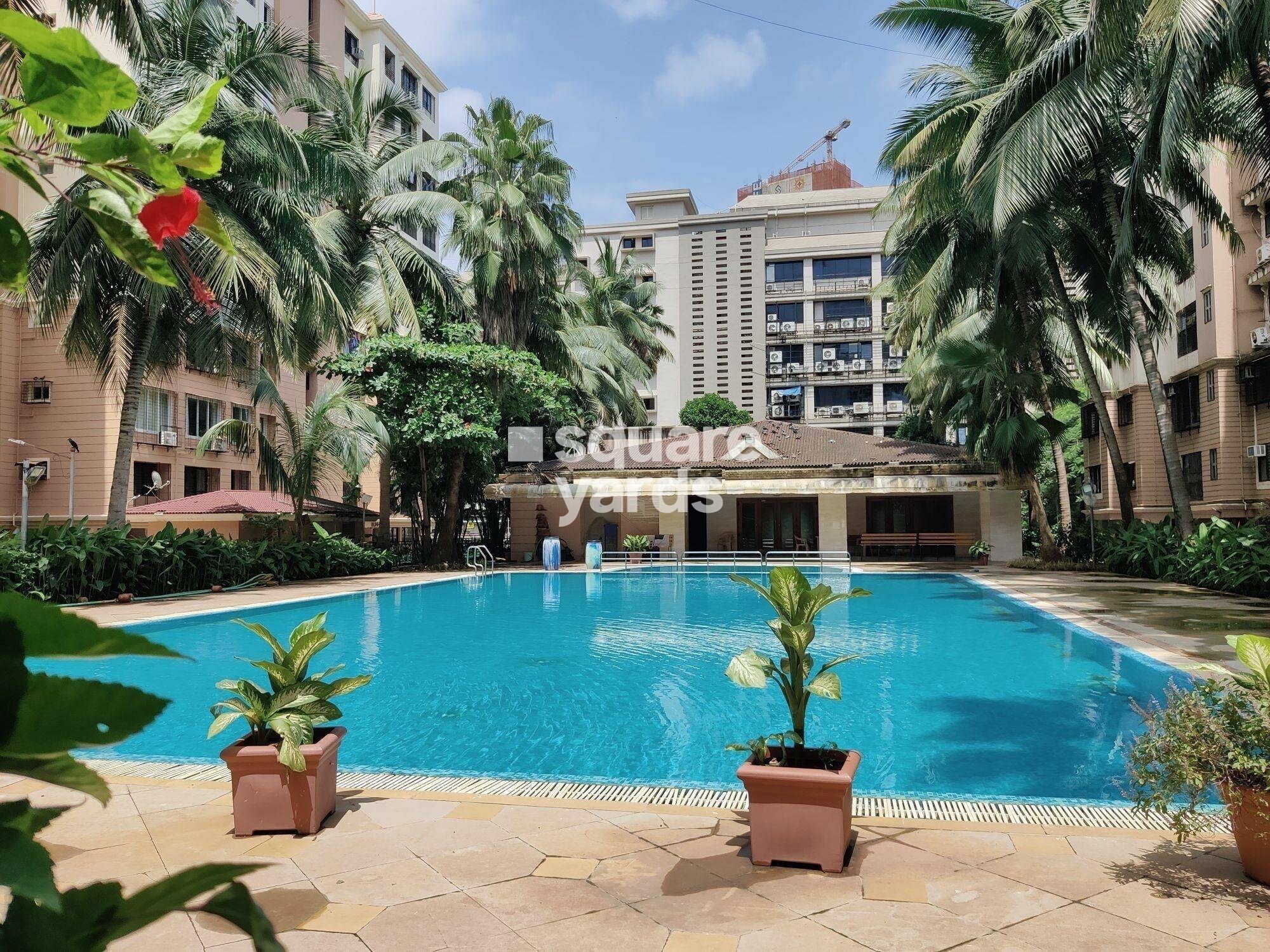 K Raheja Palm Court J Building Amenities-Features