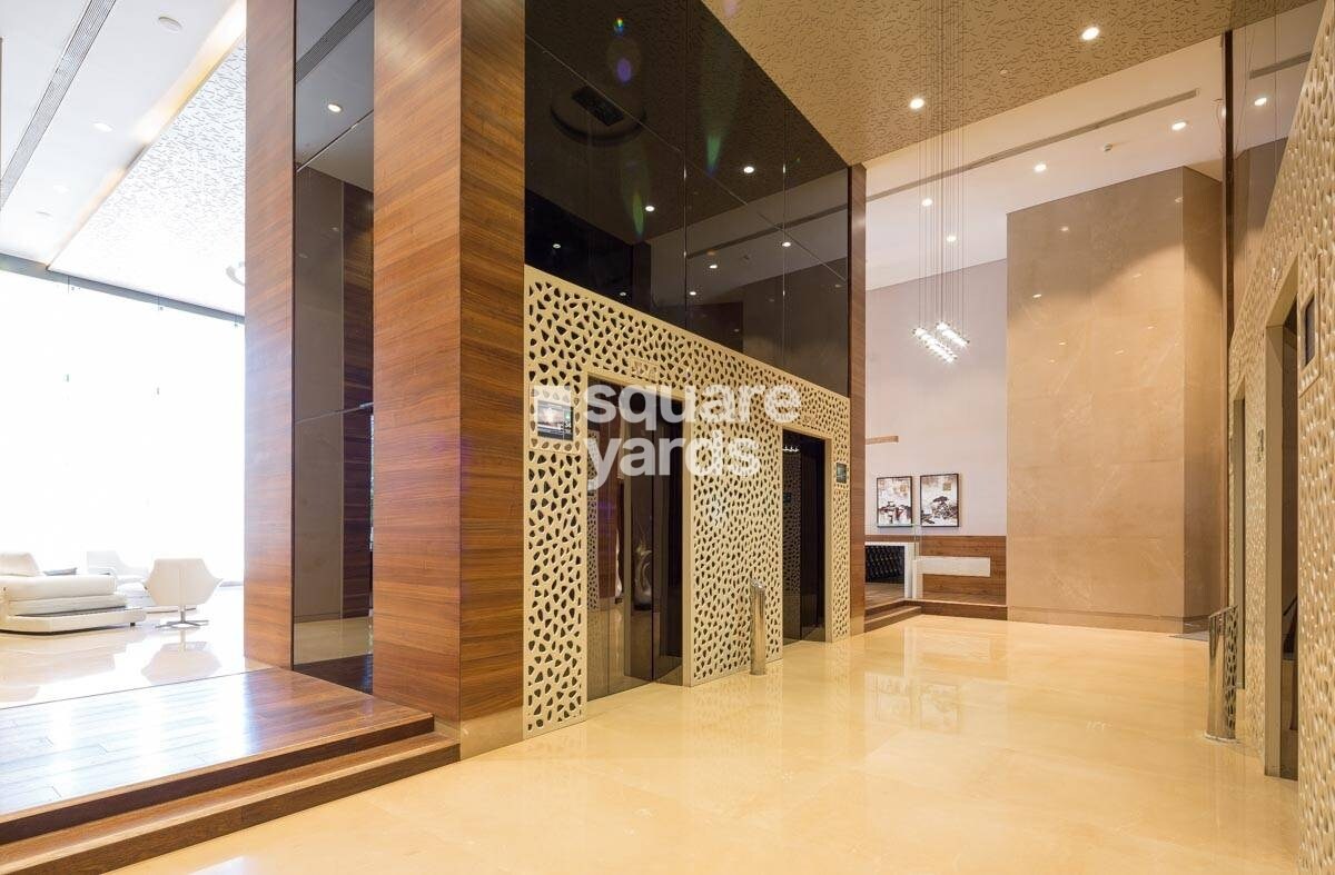K Raheja Vivarea Lift Lobby Image