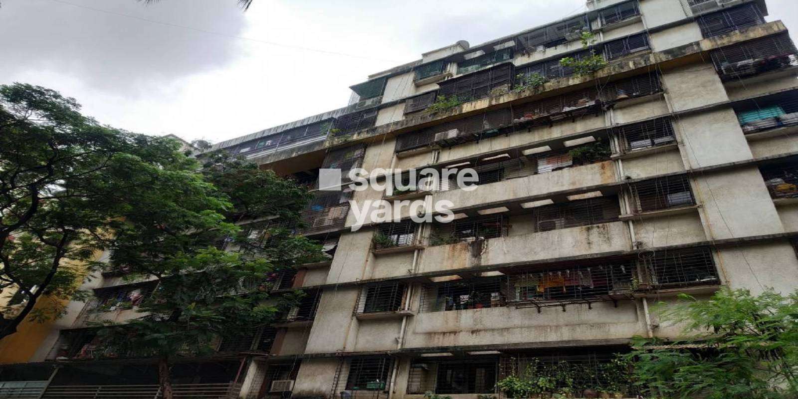 Kamla Nehru Apartment Cover Image