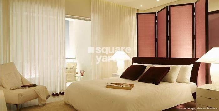 Lodha Fashion Paramount