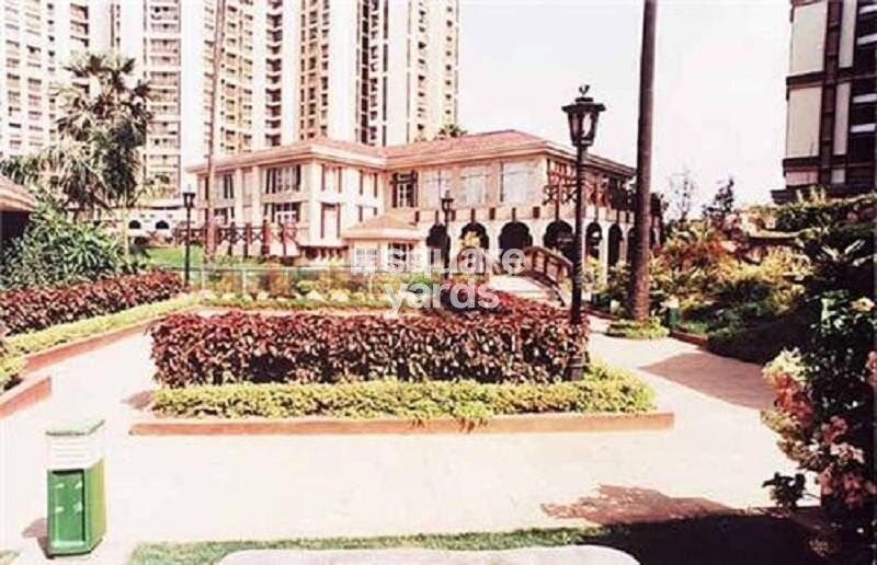 Lokhandwala Complex