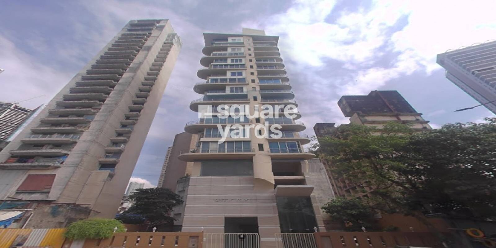 Lokhandwala Infrastructure Queens Court