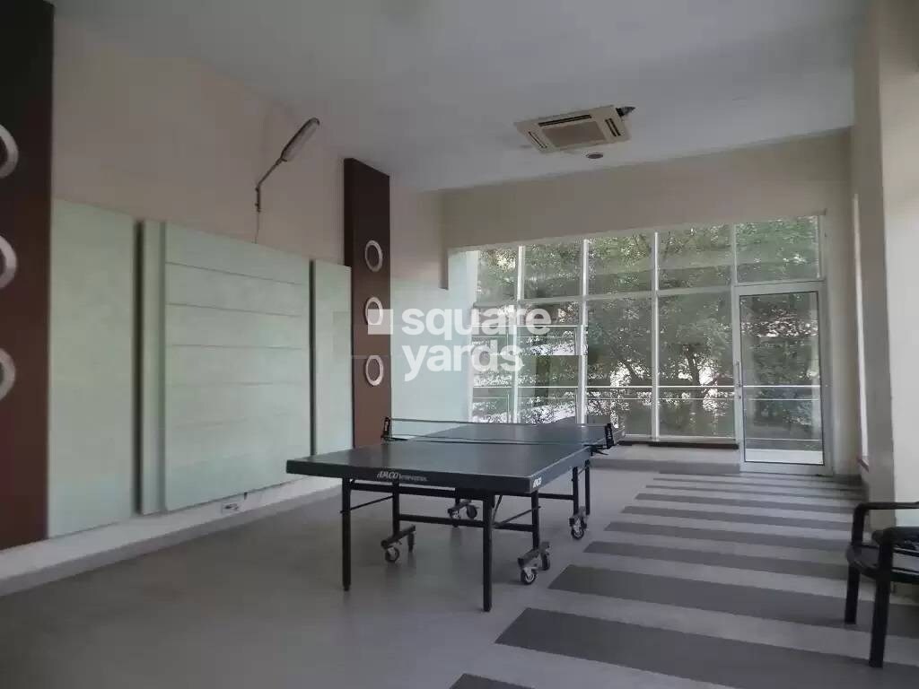 Lokhandwala Infrastructure Whispering Palms XXclus Amenities-Features