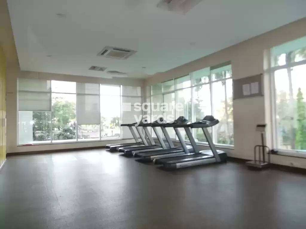 Lokhandwala Infrastructure Whispering Palms XXclus Gymnasium Image