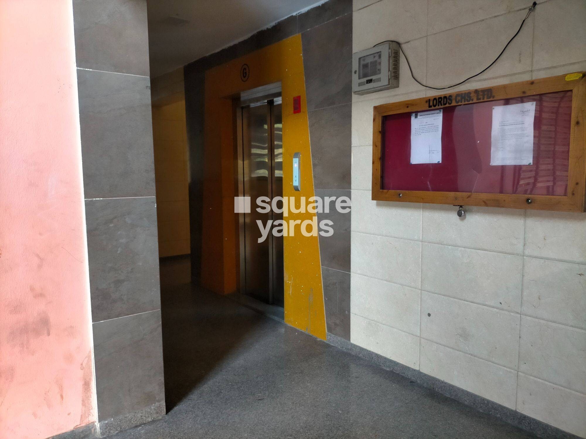 Lords Nahur Lift Lobby Image