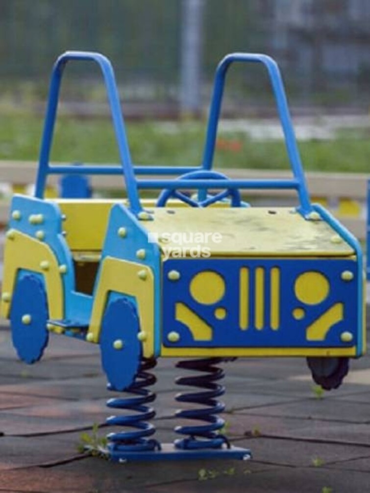 Malad Amber CHS Amenities-Features 1