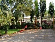 Mangla Towers Amenities-Features