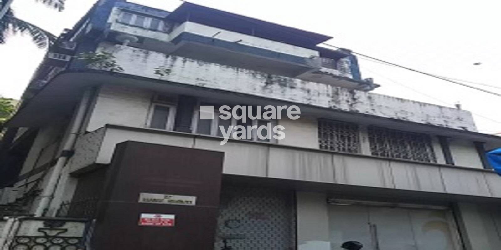 Manu Smruthi Apartments