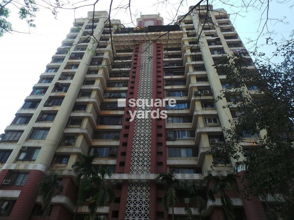 Marathon Galaxy Tower View