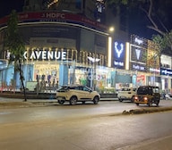 Mayfair 14 Amenities-Features