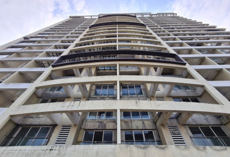 Millennium Court Apartment Exteriors