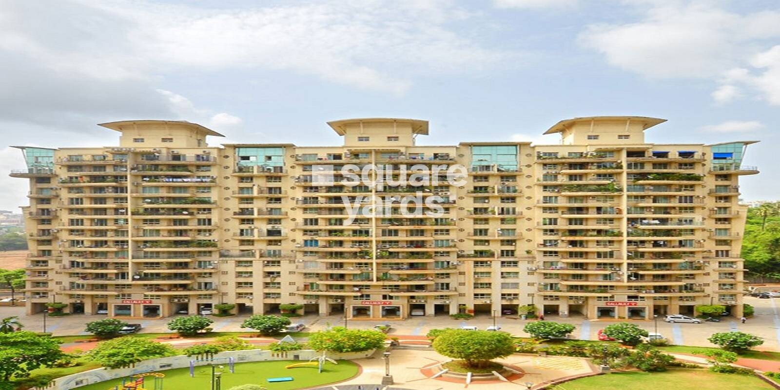 Nahar Callalily Apartment