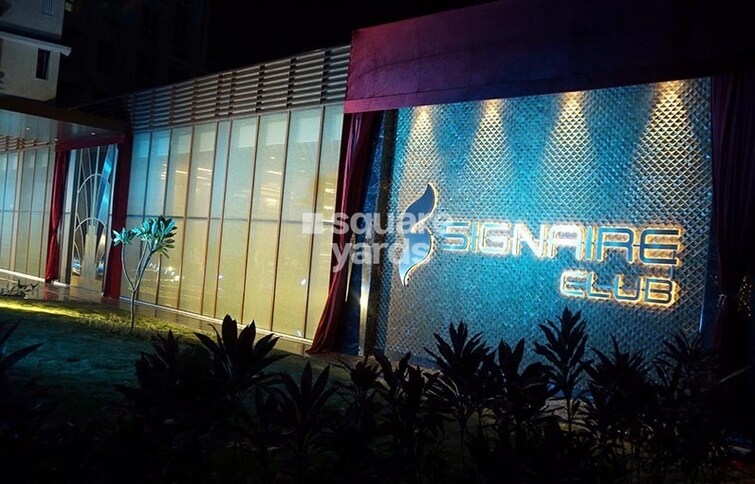 Neelam Senroofs Clubhouse External Image