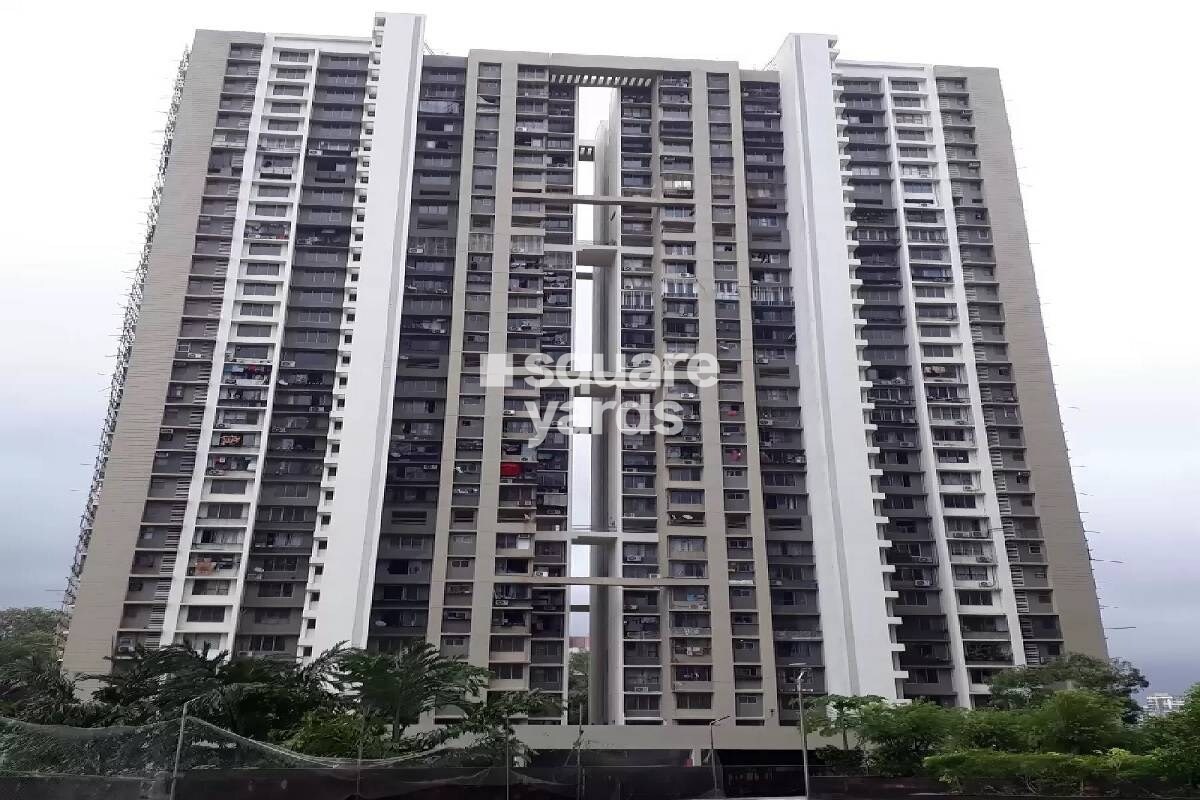 Neptune Flying Kite Tower View 3