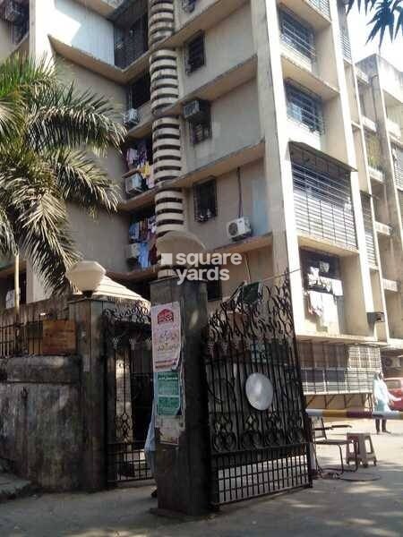 Noor-E-Jehan CHS Entrance View