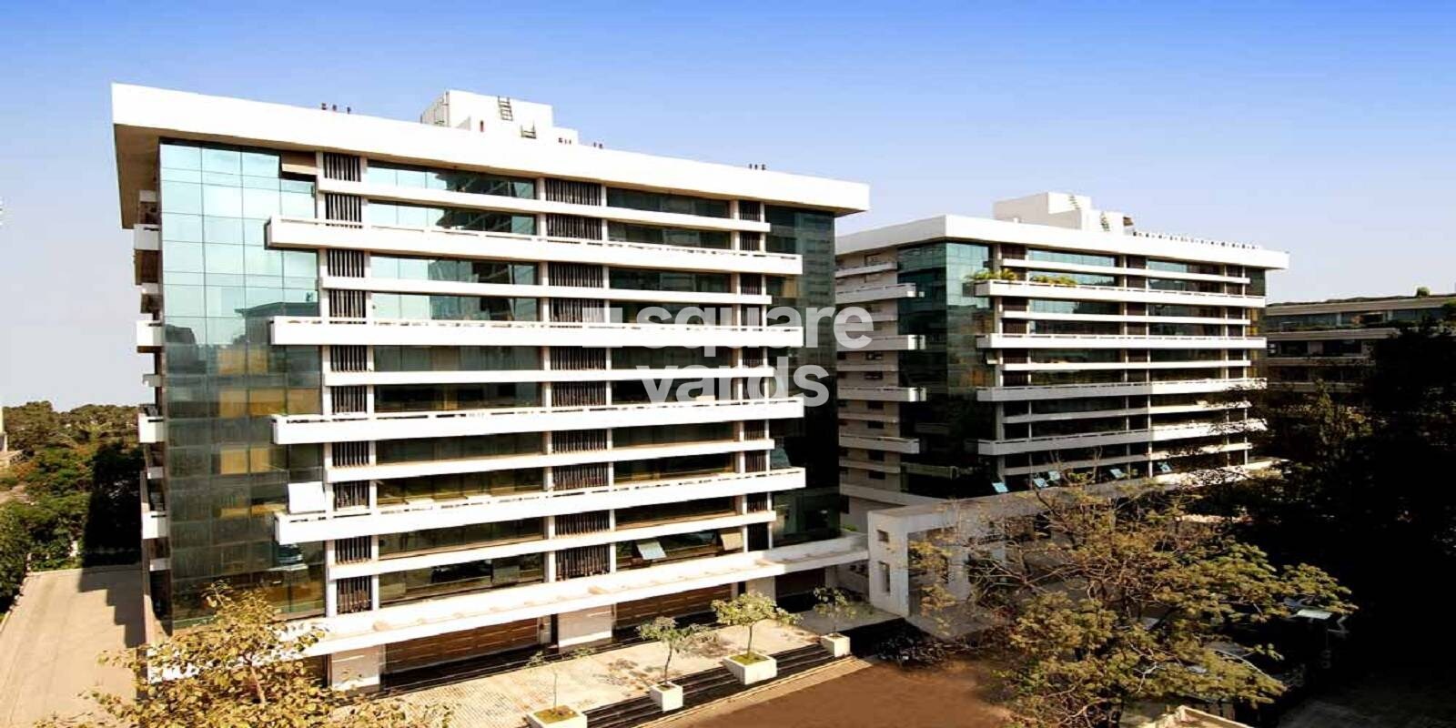 Oberoi Chambers residential project in Andheri West