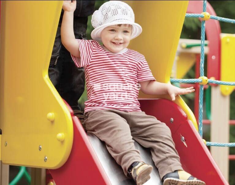 Omkar Meridia Amenities-Features